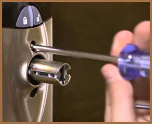 City Locksmith Shop Philadelphia, PA 215-583-2455 - 14-new-lock-installation