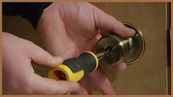 City Locksmith Shop Philadelphia, PA 215-583-2455 - 15-unlock-door
